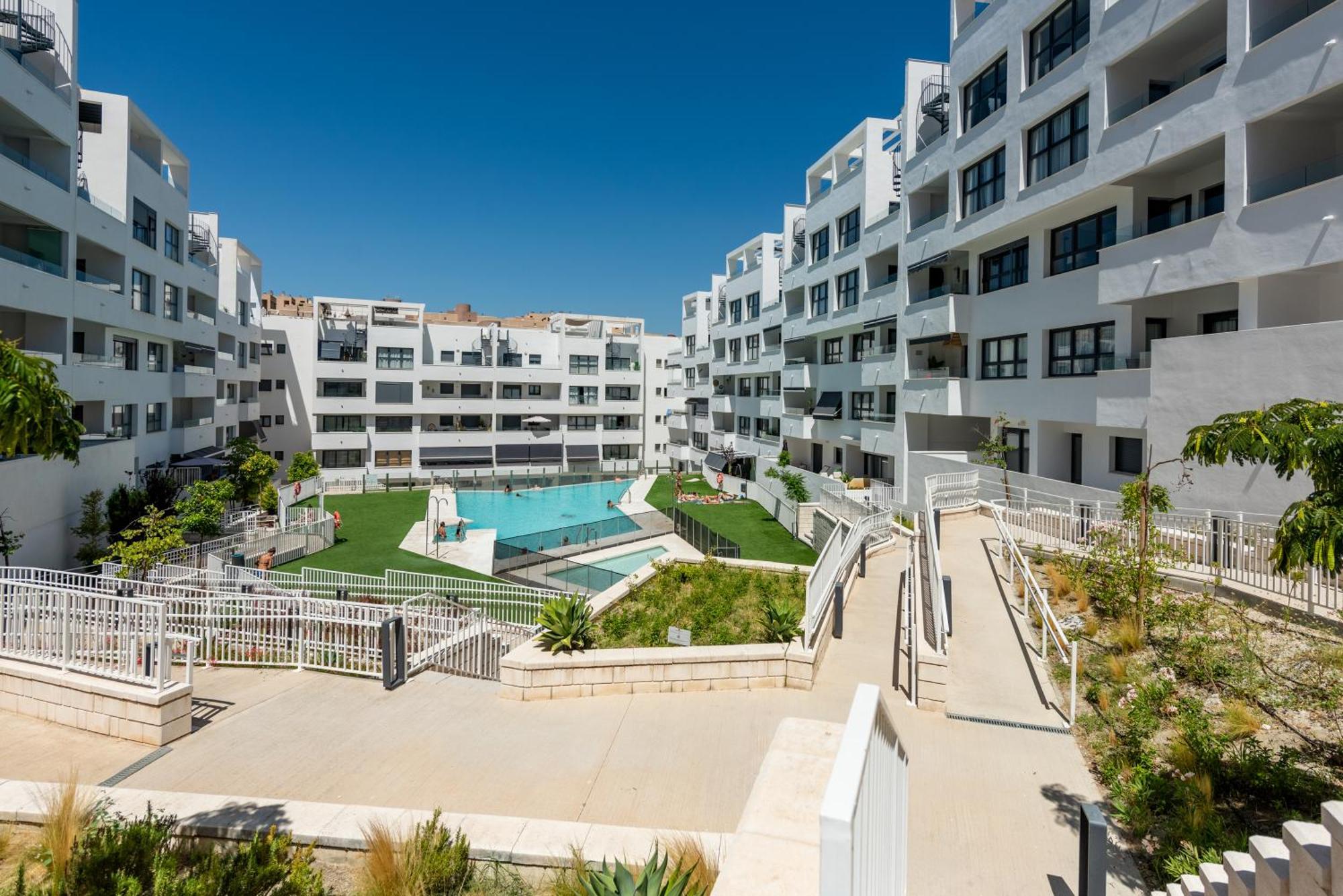 Estepona Garden エクステリア 写真