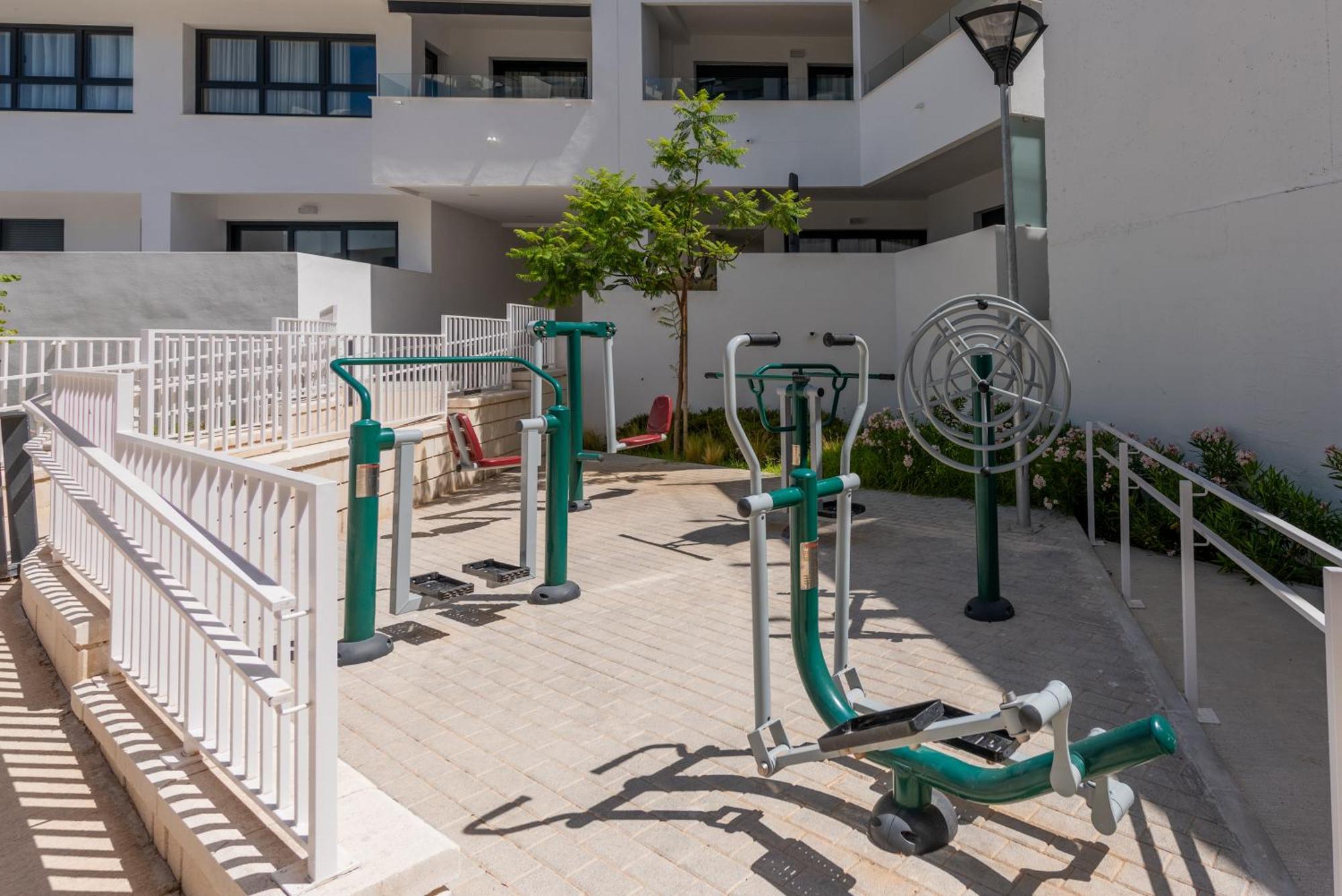 Estepona Garden エクステリア 写真
